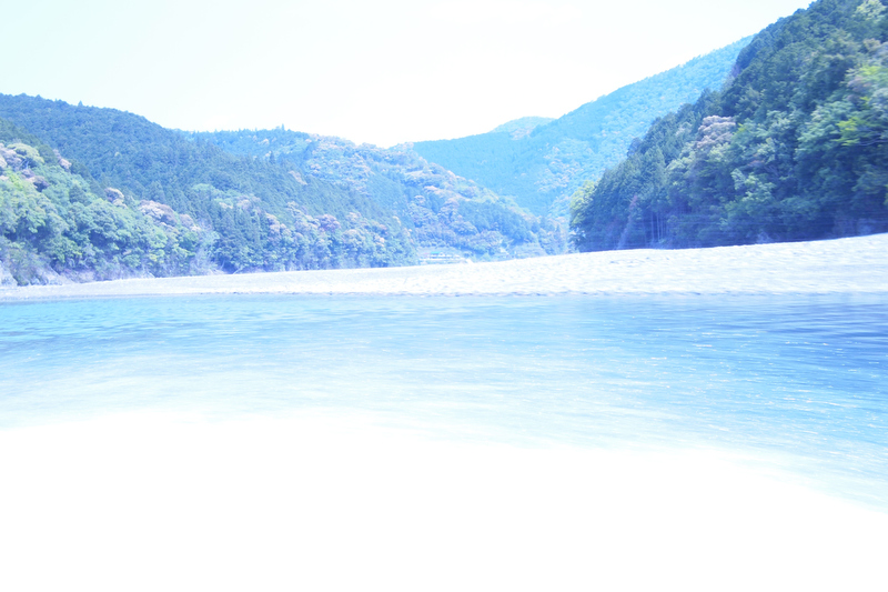 タイトル：エアリー in 瀞峡　撮影者：あやぞうさん　カメラ歴：2年　使用カメラ：OLYMPUS PEN Lite E-PL2