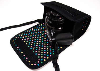 ブラック・カラフルドットB