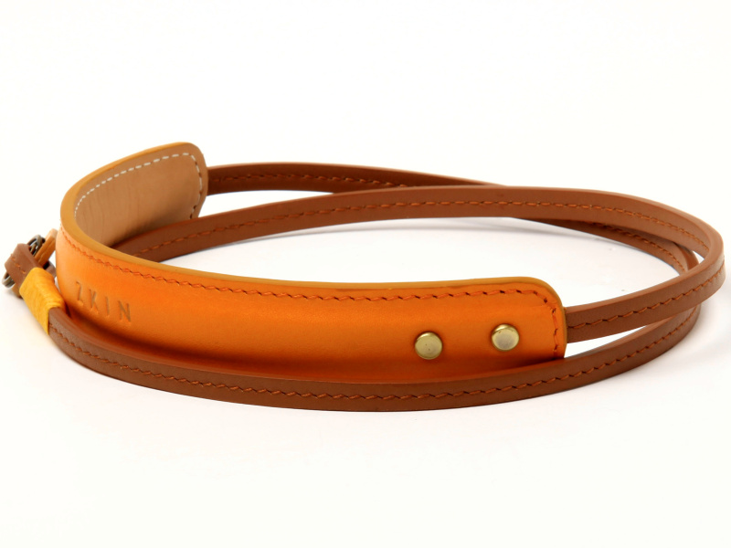 シトロンイエロー