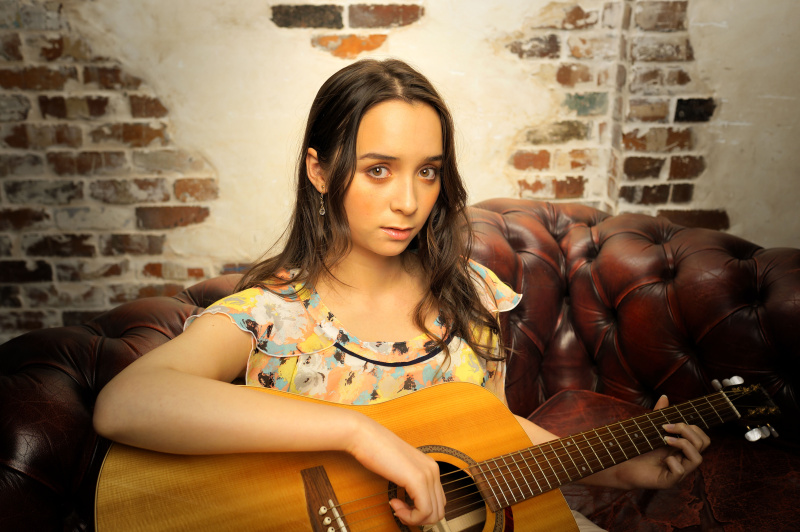 オフ（ソニー提供のサンプル。以下同）