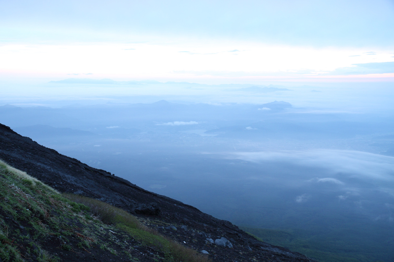 露出を変えて複数枚の写真を撮影