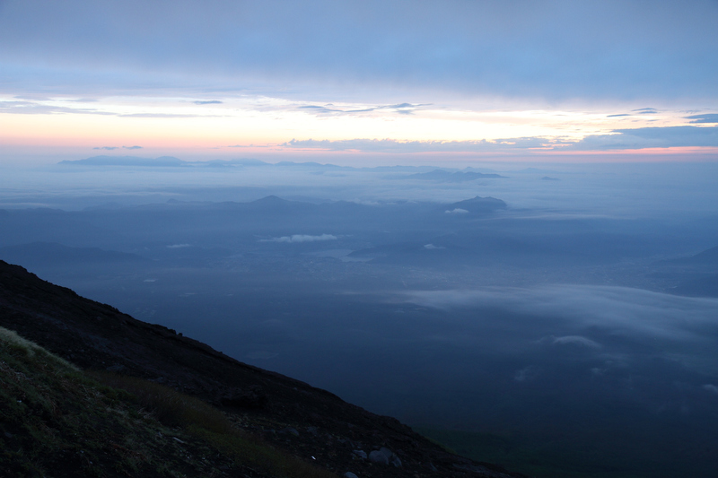露出を変えて複数枚の写真を撮影