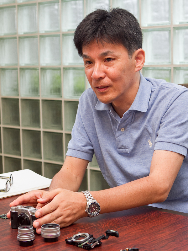 小迫幸聖氏（ボディのメカ設計のまとめを担当）