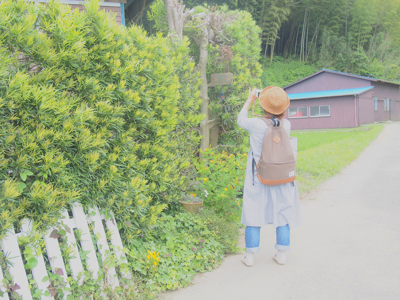 きょん♪さんは、コラボカメラリュックを作る前からリュックにバッグ in バッグを入れて使っていて、「もっとこうした方が使いやすいのに……」と日頃から思っていたそうです。コラボカメラリュックは、きょん♪さんの声が隅々まで反映され、理想のカメラリュックに仕上がりました。