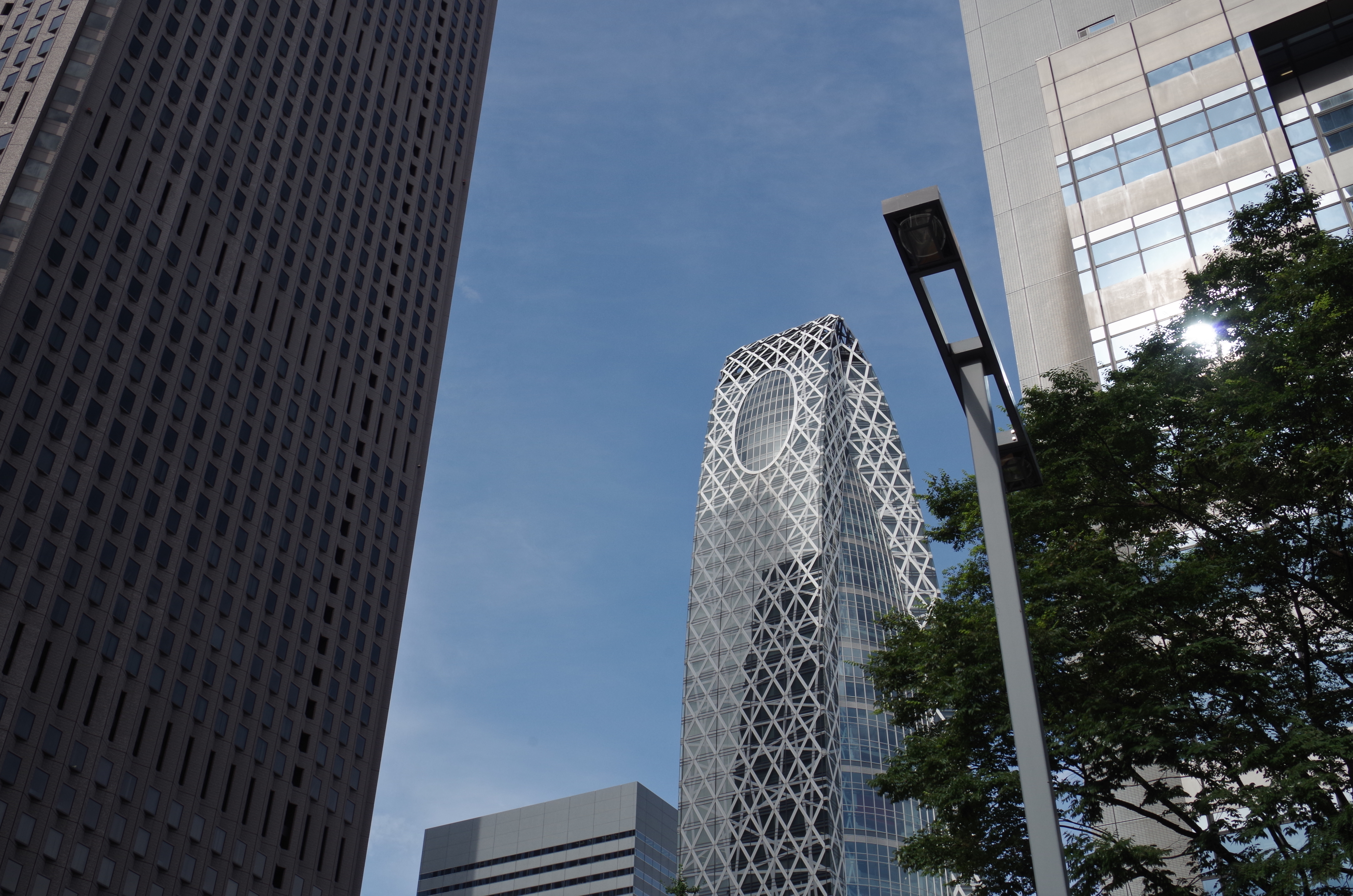 HDR AUTO。DA 17-70mm F4 AL[IF]SDM / WB：マニュアル / 25mm