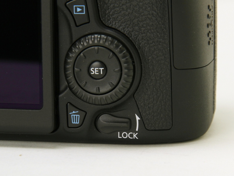 ダイヤル類のロック機構