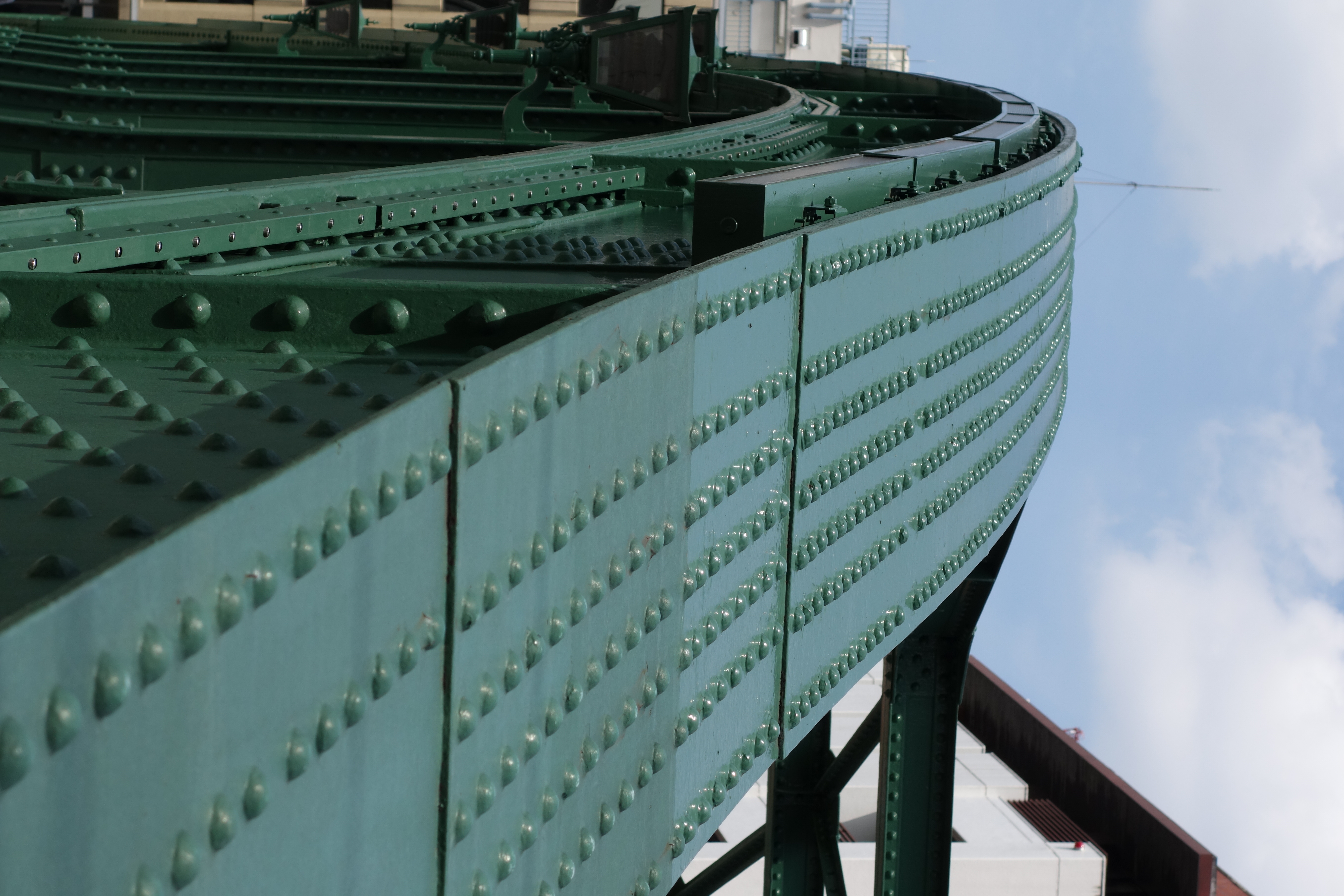 DSC-RX100M2 / 3,648×5,472 / ISO160 / F6.3 / 1/640秒 / 37mm（100mm相当）