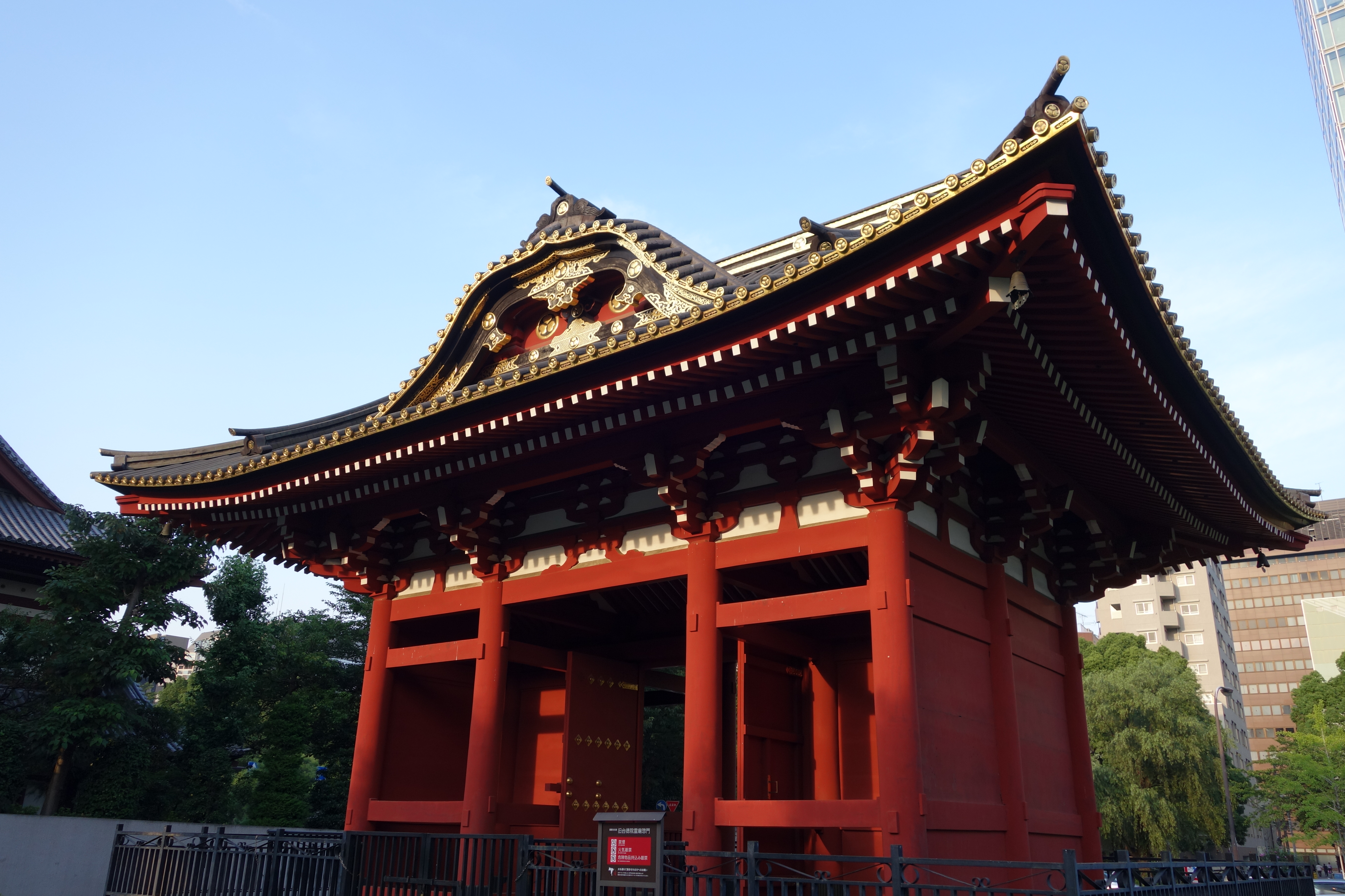 DSC-RX100M2 / 5,472×3,648 / ISO160 / F4 / 1/200秒 / 10.4mm（28mm相当）