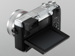 パナソニック、チルト式EVFを内蔵した「LUMIX DMC-GX7」 - デジカメ
