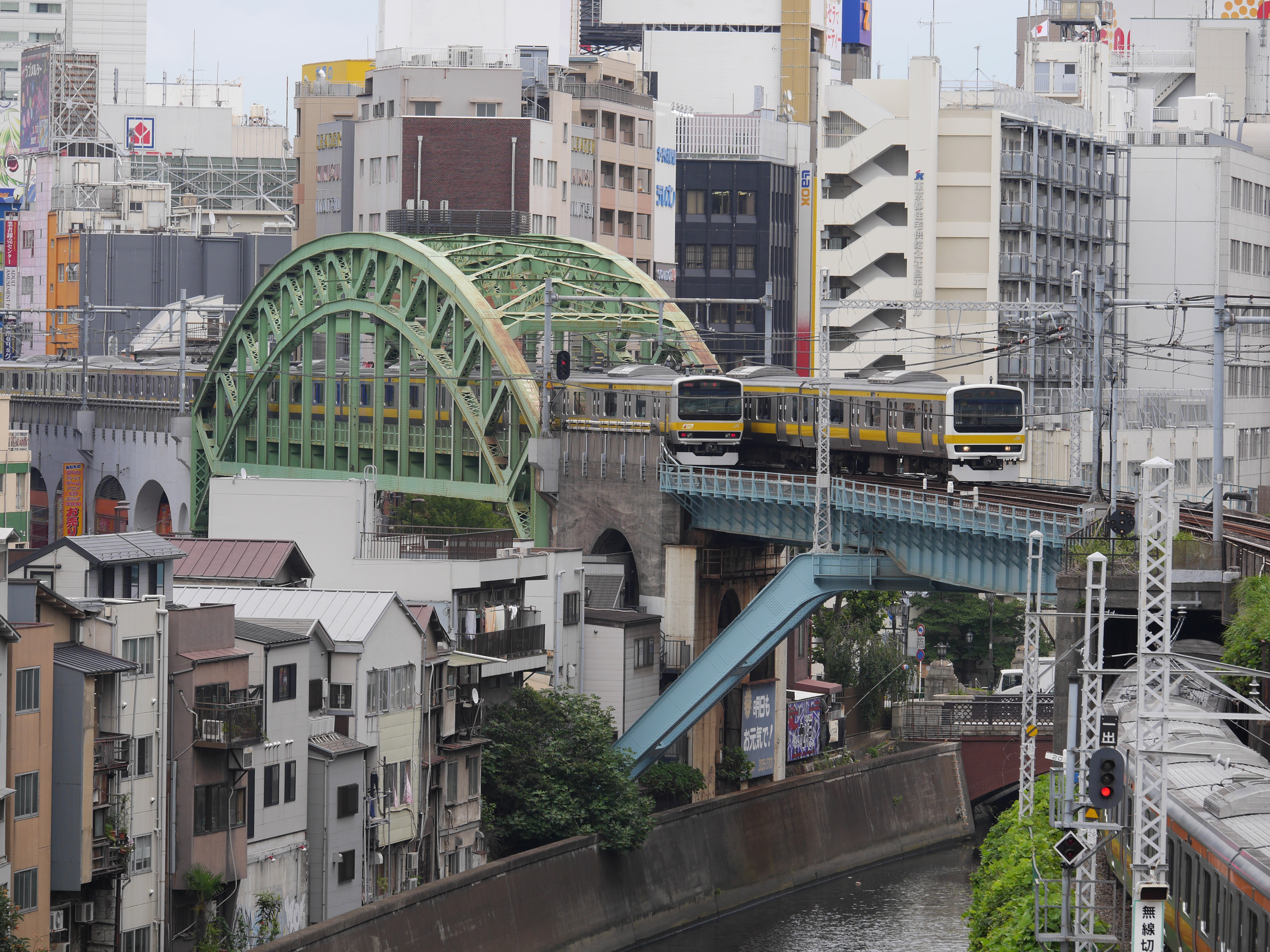 DMC-GH3 / 1/400秒 / F5.6 / 0EV / ISO200 / 絞り優先AE / WB：オート / 93mm