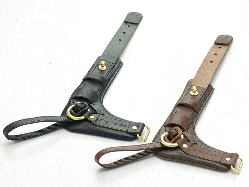 左からブラック、ブラウン