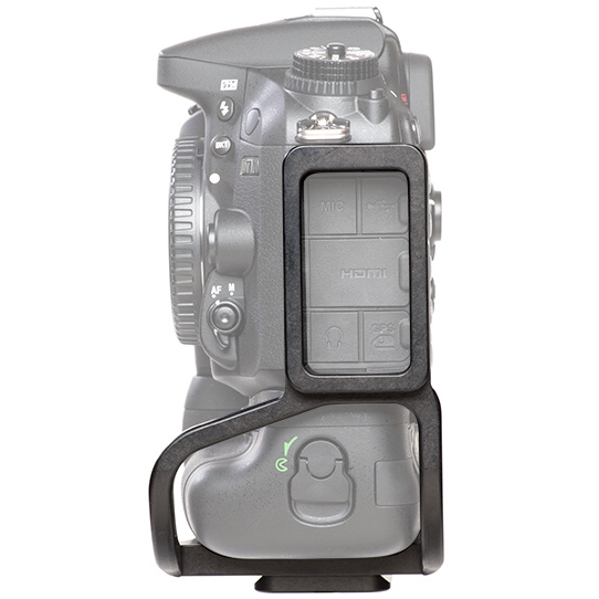 KIRK D7100＋MB-D15専用L-ブラケット装着例