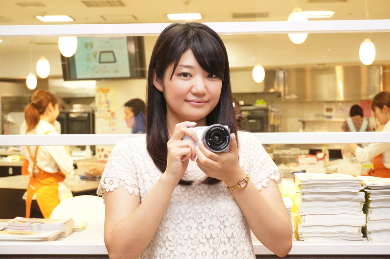 おいしい写真の撮り方を教えていただいたソニーマーケティングの鹿山千夏先生。