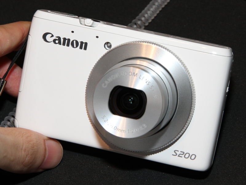 PowerShot S200（ホワイト）