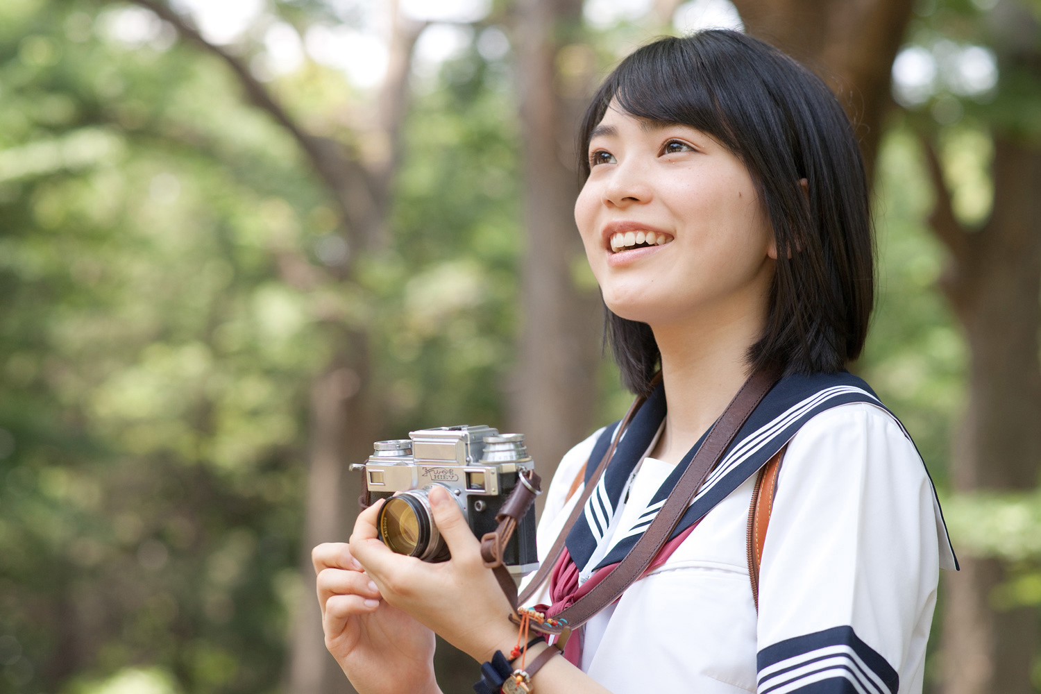 手塚眞監督作品「わたしは、シャッターガール」より。主演は夏目あおいさん。©2013「東京シャッターガール・Short Film」製作委員会