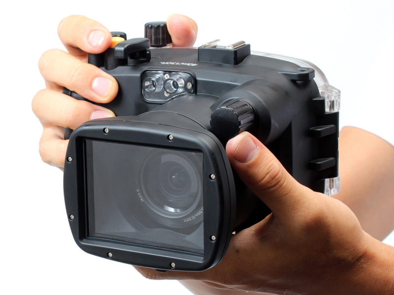 写真はNEX-6用（以下同）。