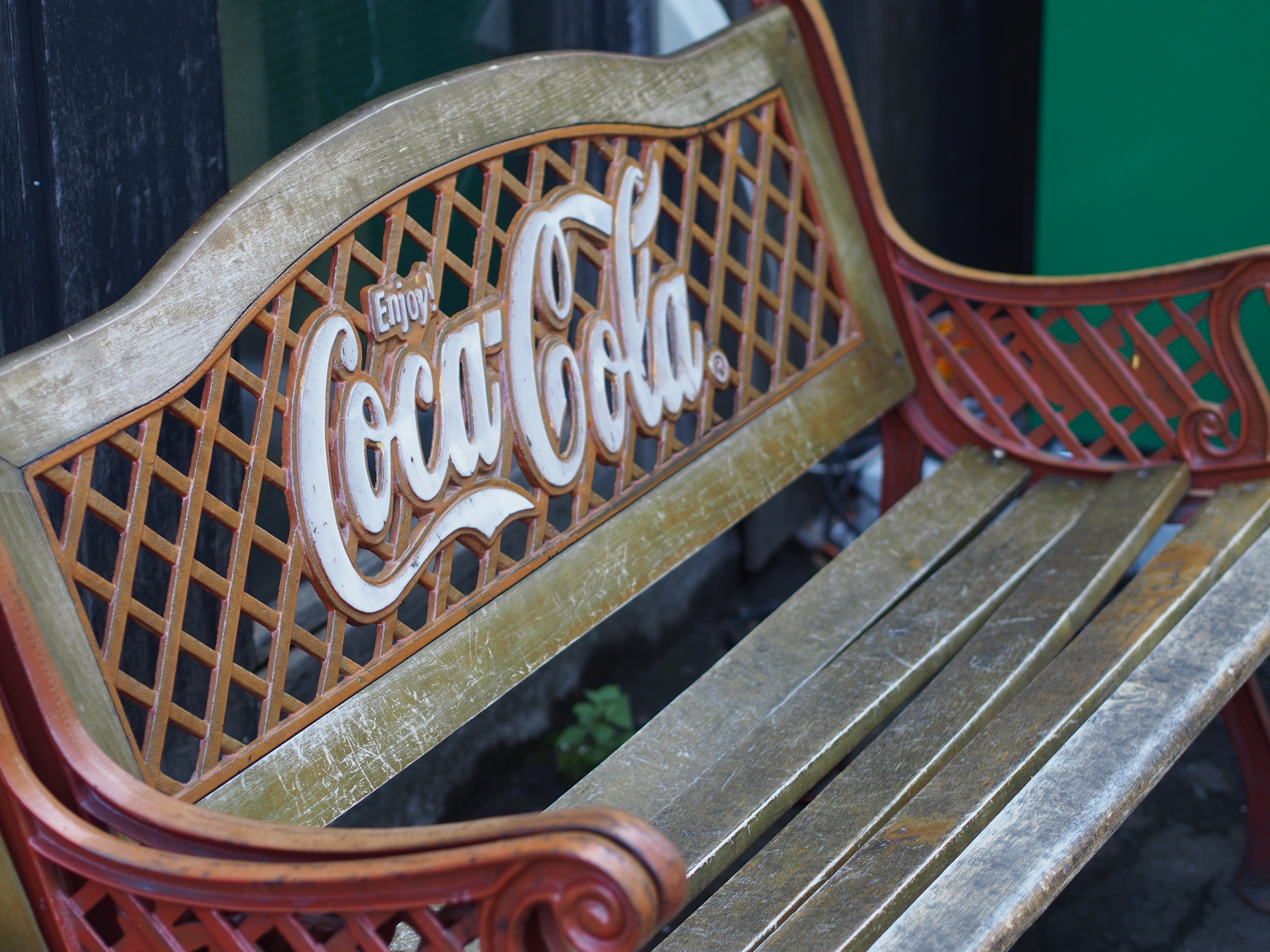 お値段は安いけど写りは安くないM.ZUIKO DIGITAL 45mm F1.8。使いやすい画角だし、シャープだし、ボケもいい。買って損はしないレンズだ。M.ZUIKO DIGITAL 45mm F1.8 / 1/125秒 / F2.2 / 0EV / ISO200 / 絞り優先AE / WB：晴天 / 45mm