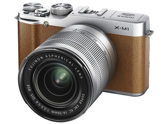 FUJIFILM X-M1。装着レンズはXC 16-50mm F3.5-5.6 OIS