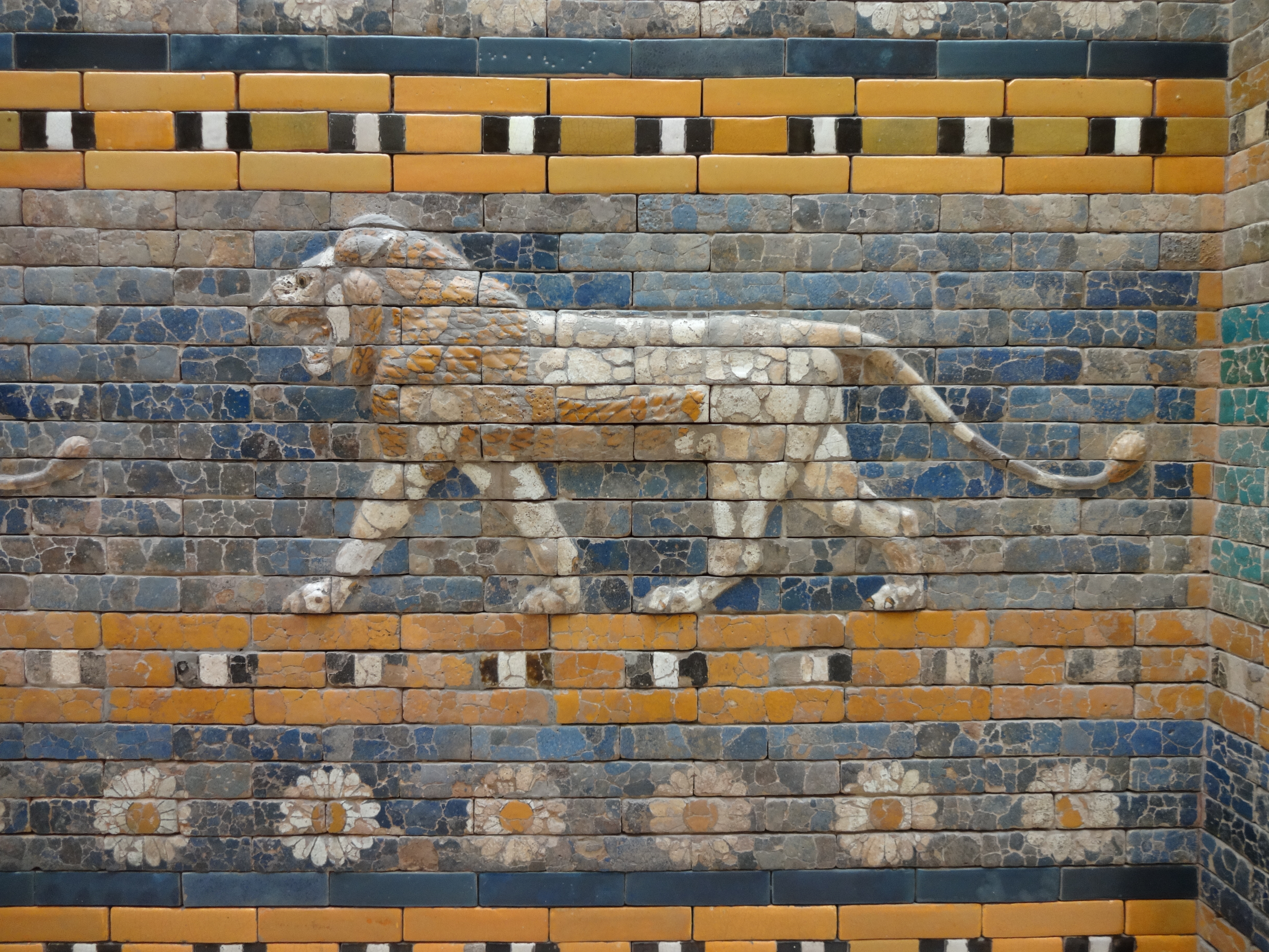 DSC-QX10 / 1/30秒 / F3.3 / 0EV / ISO320 / オート / WB：オート / 4.4mm