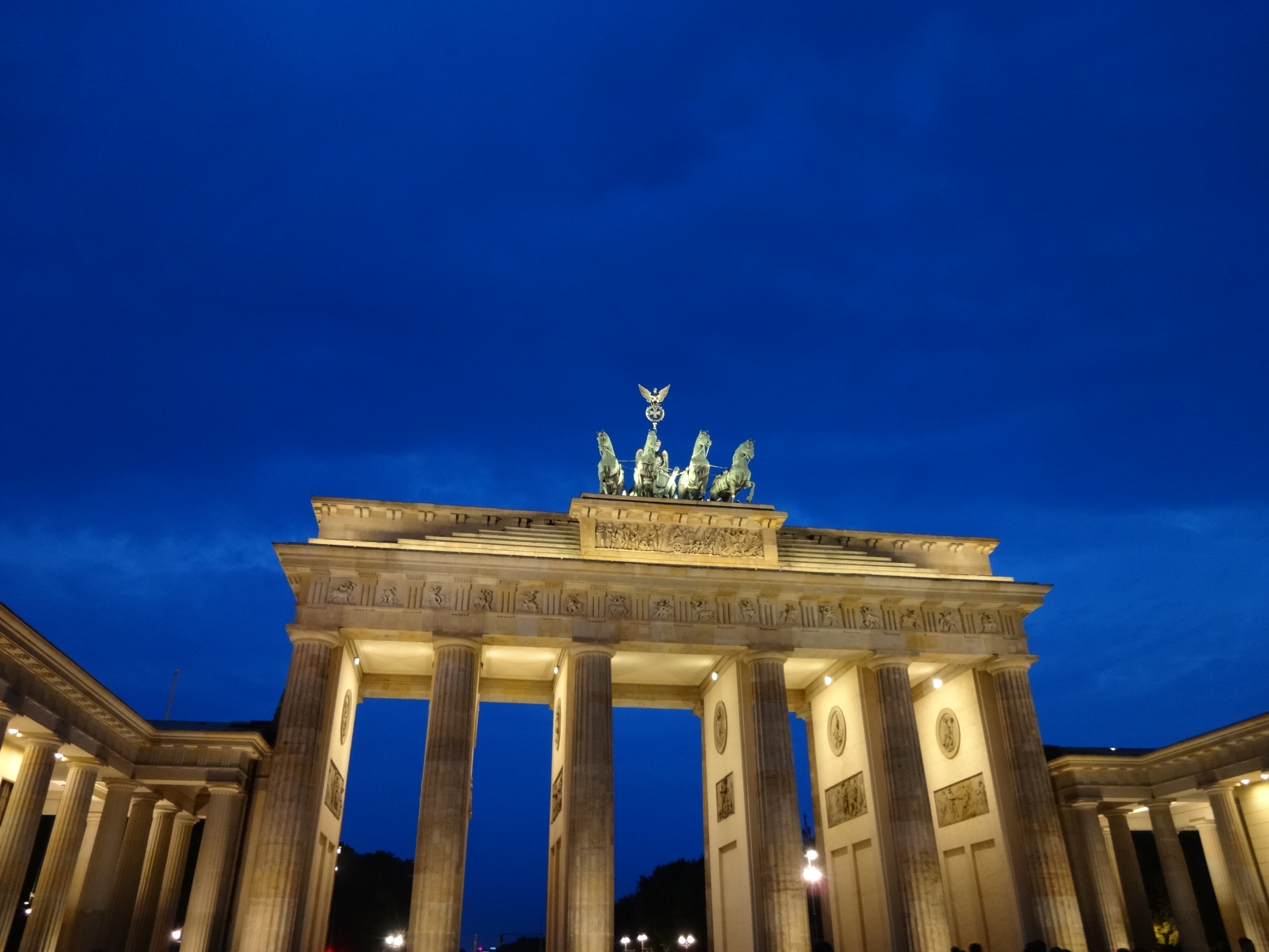 DSC-QX10 / 1/15秒 / F3.3 / 0EV / ISO800 / オート / WB：オート / 4.4mm