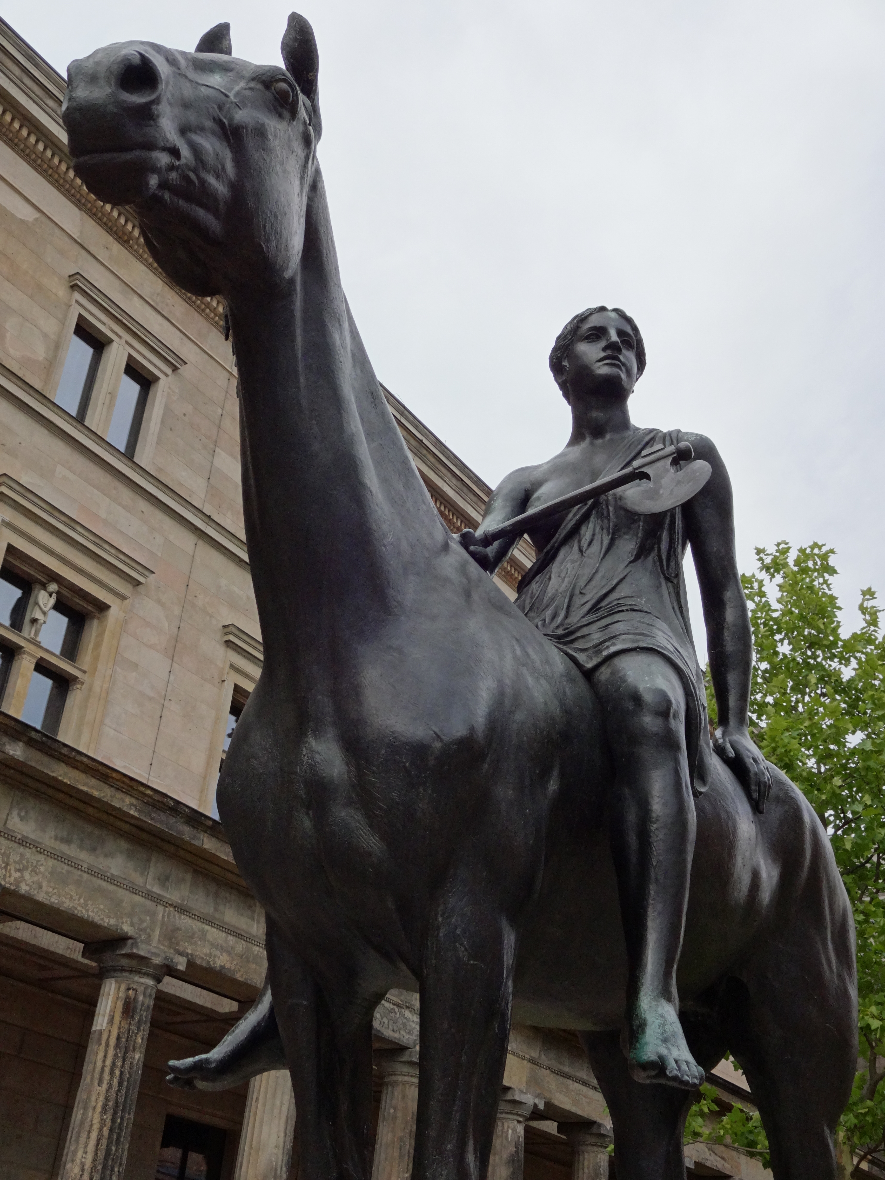 DSC-QX10 / 1/250秒 / F4 / 0EV / ISO100 / オート / WB：オート / 6.8mm