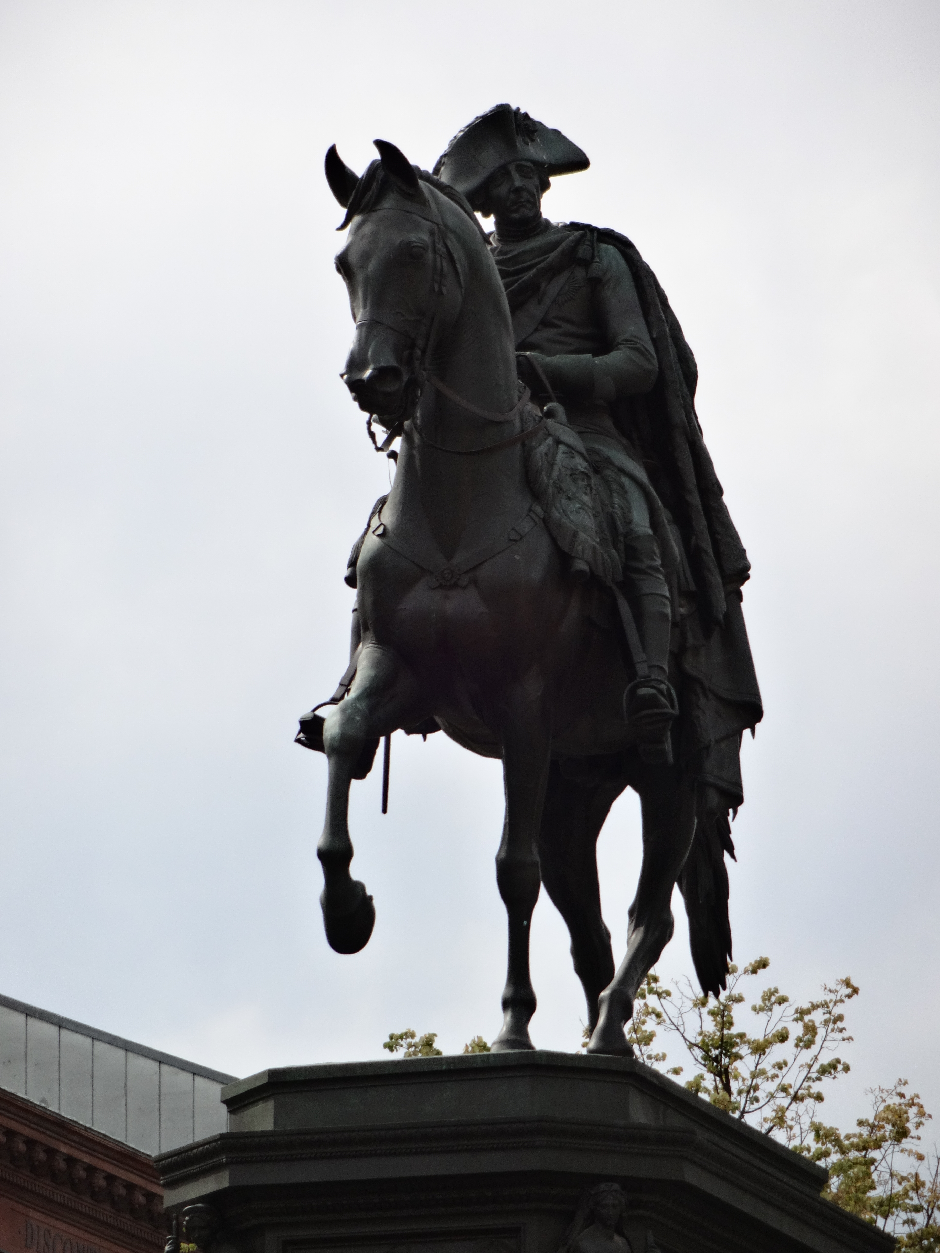 DSC-QX10 / 1/250秒 / F5.9 / +1EV / ISO100 / オート / WB：オート / 44.5mm