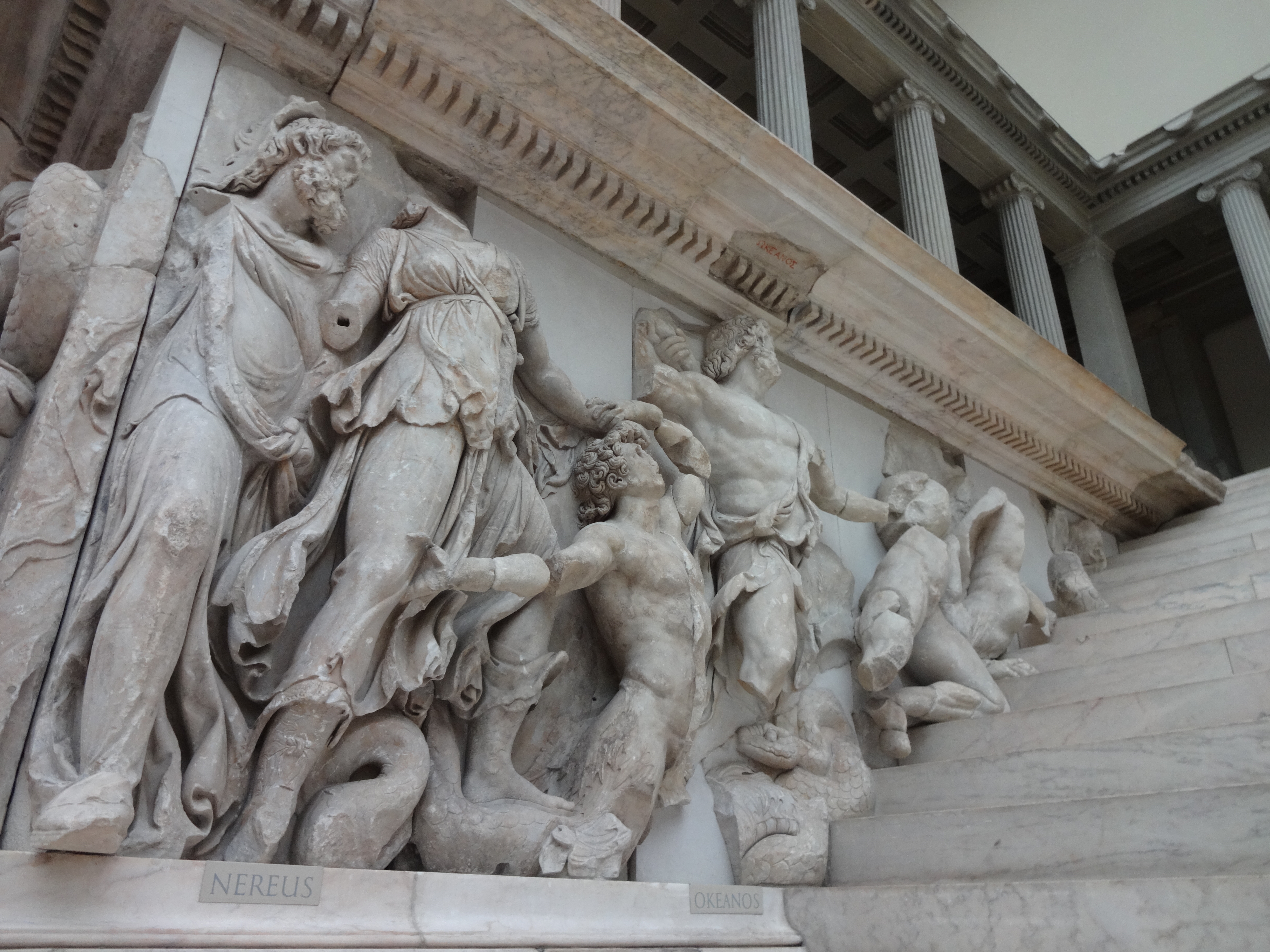 DSC-QX10 / 1/30秒 / F3.3 / 0EV / ISO160 / オート / WB：オート / 4.4mm