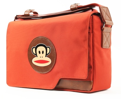 「CAMERA BAG 13PF-N-BC03」（オレンジ）1万870円