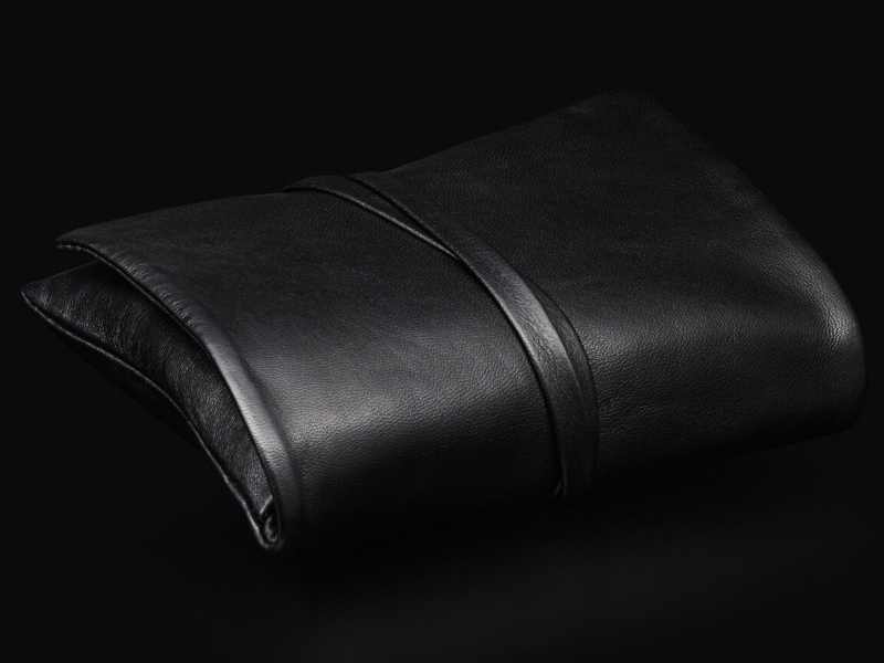 ライカC用ポーチ（ブラック）