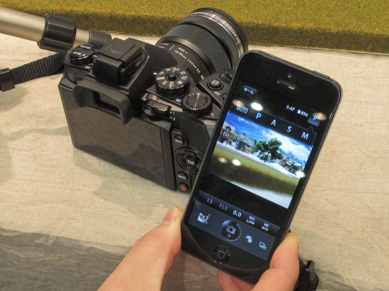 スマートフォンのライブビュー撮影では、新たに撮影モードなどの変更が可能になった。