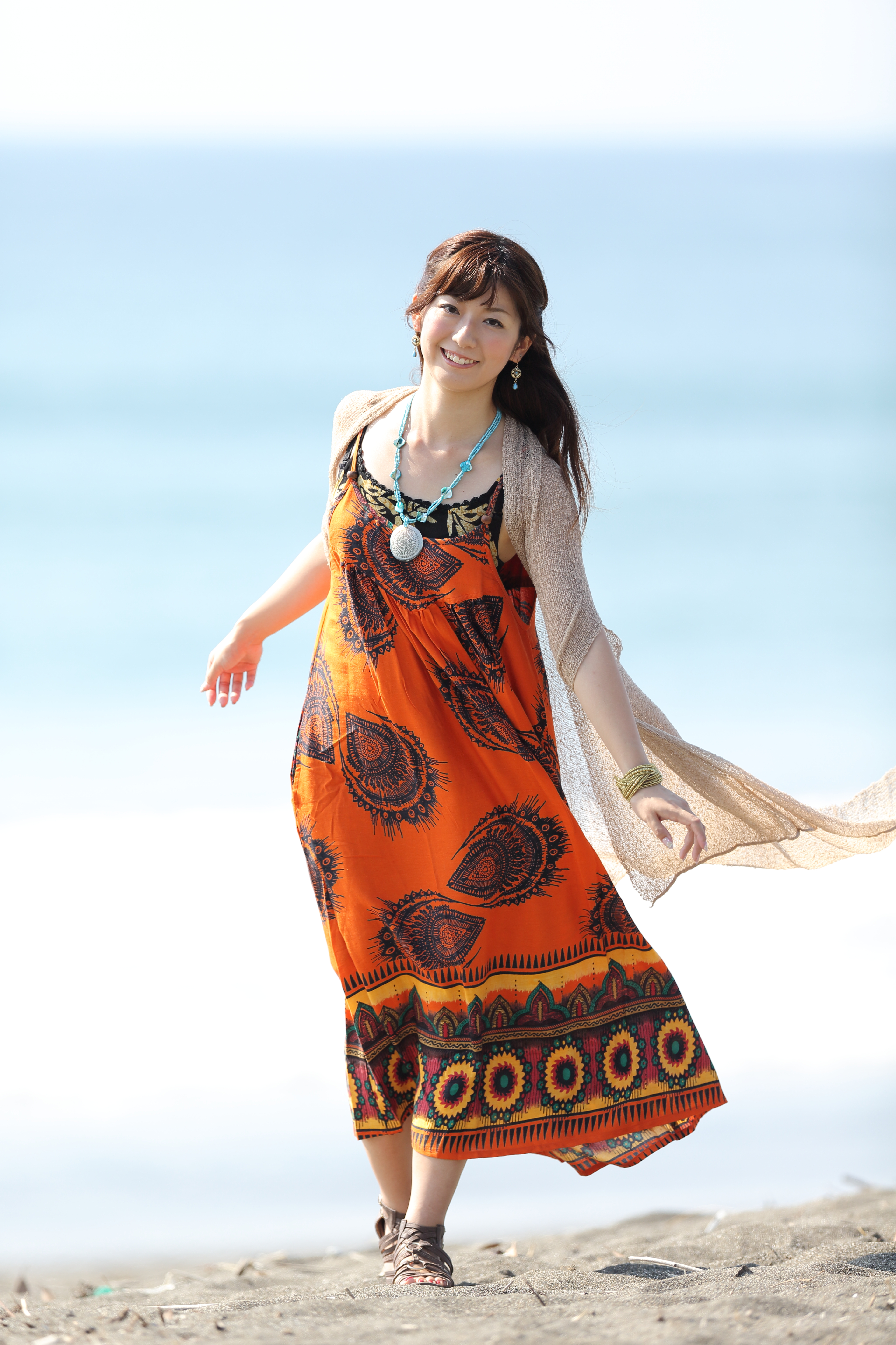 EOS 5D Mark III / 1/800秒 / F2.8 / +2EV / ISO100 / 絞り優先AE / WB：オート / 300mm