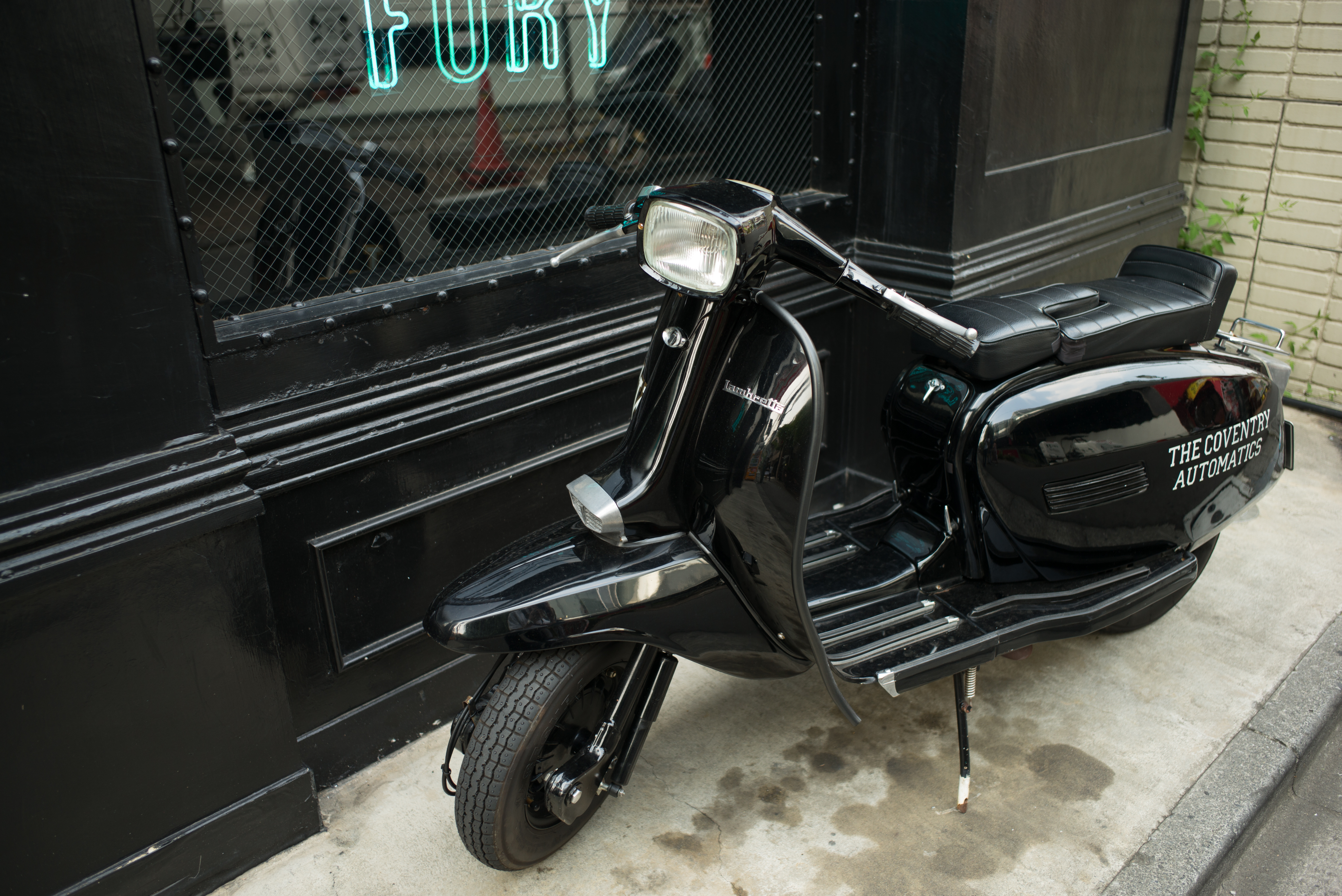 Elmarit-M f2.8/28 ASPH. / 1/125秒 / F4 / 0EV / ISO200 / 絞り優先AE / 28mm