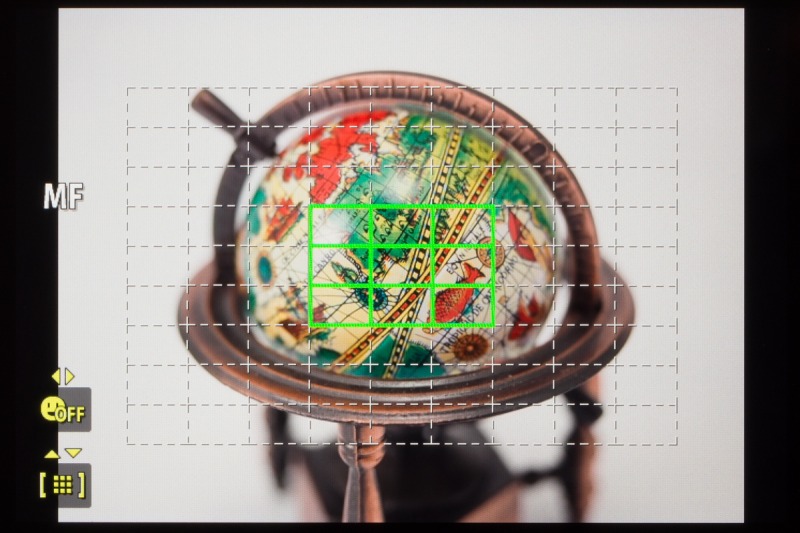 「グループターゲット」モードは最大9つの測距点を使用する。C-AF時はこのほうがピントの追従性がいいように感じた。