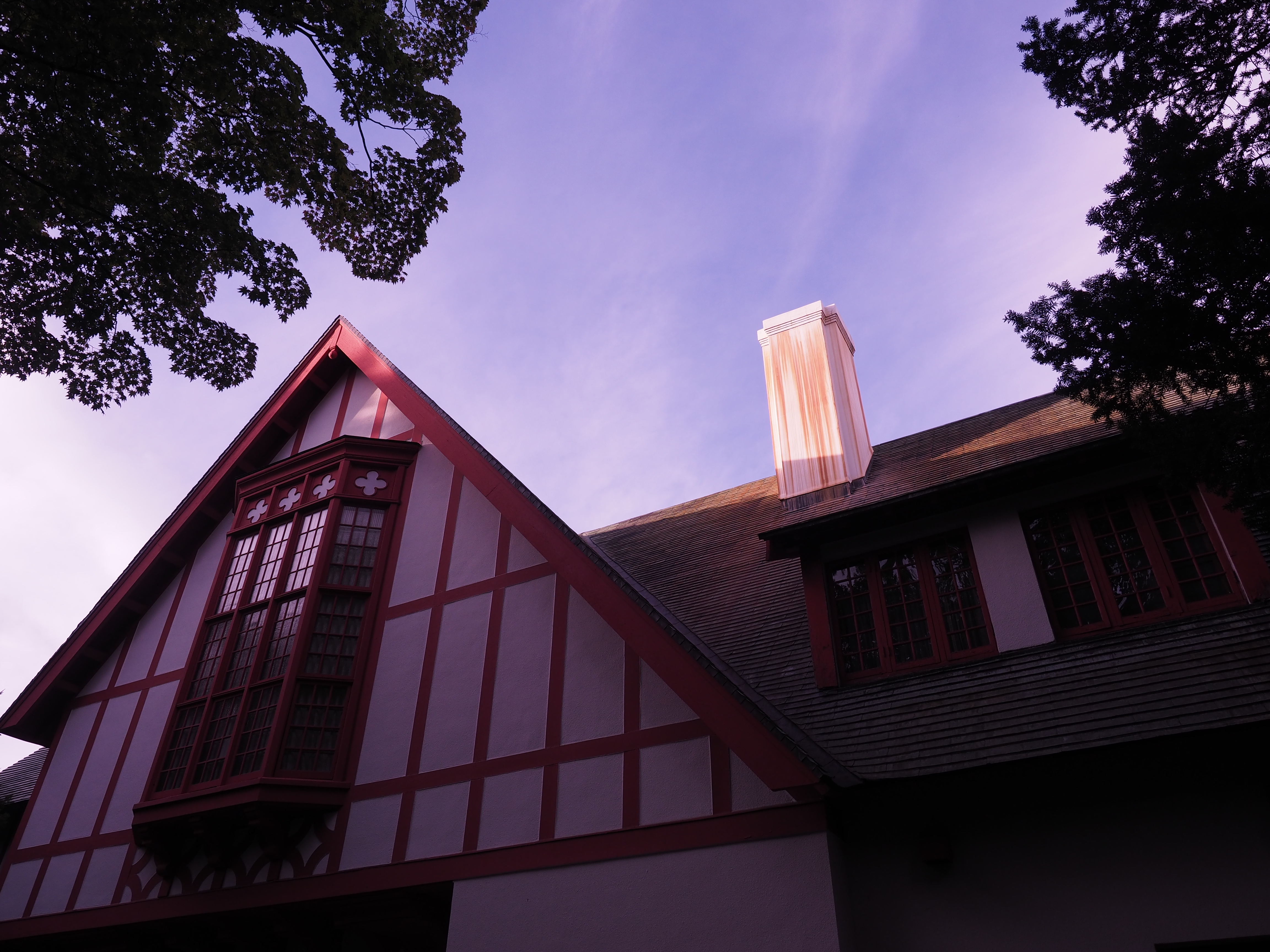 色相：＋10　彩度：0