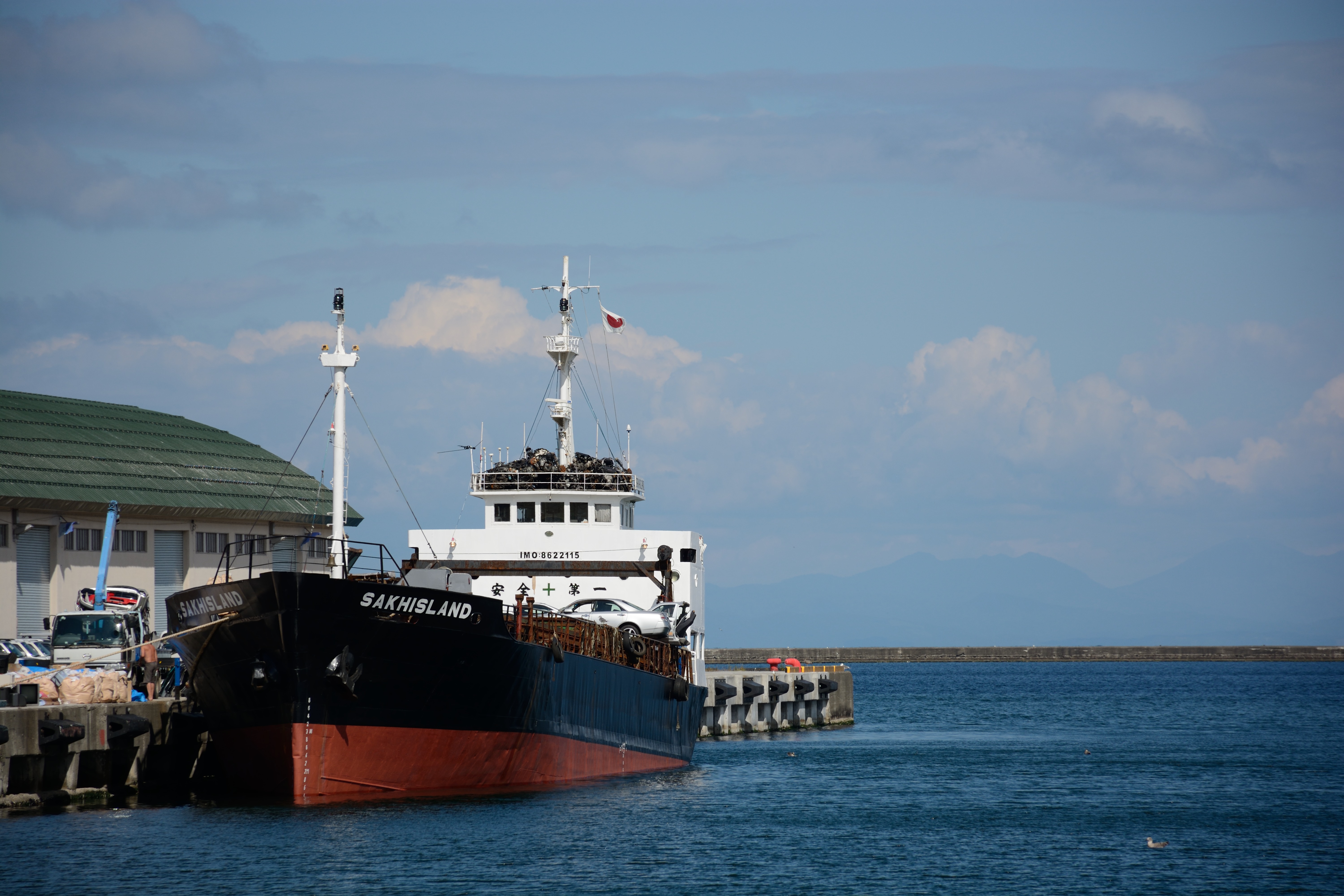 D7100 / 1/800秒 / F5.6 / -0.3EV / ISO100 / 絞り優先AE / WB：オート / 140mm