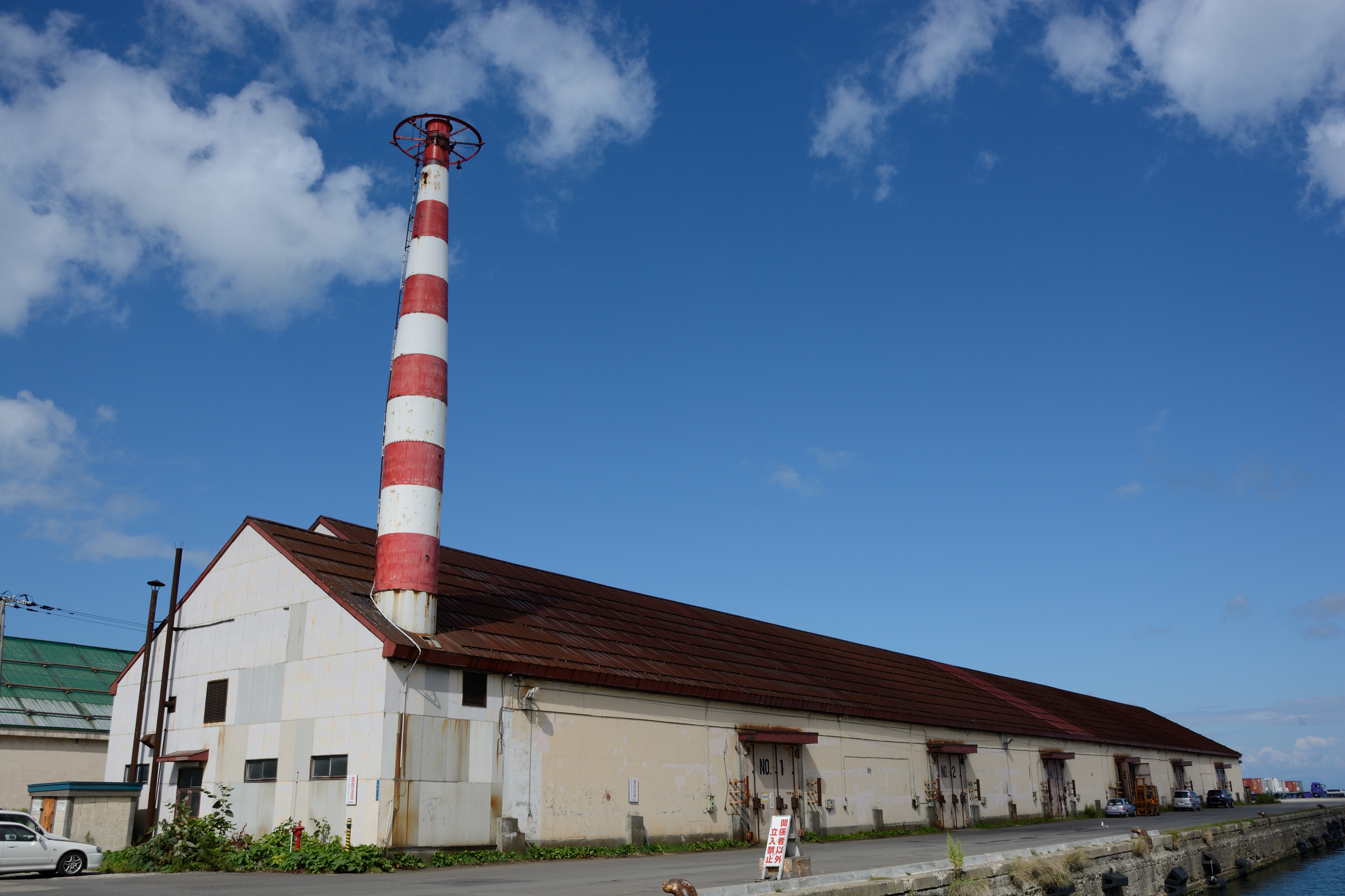 D7100 / 1/800秒 / F5.6 / 0EV / ISO100 / 絞り優先AE / WB：オート / 18mm