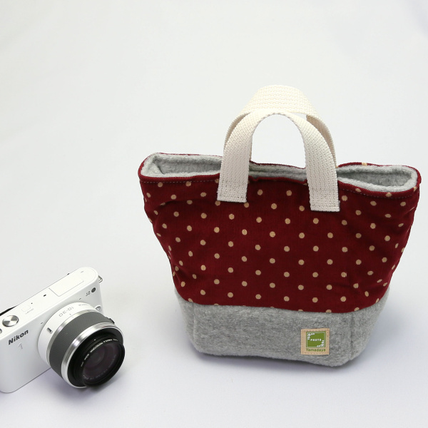 ポルカドット柄