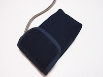 ストラップを付けたまま収納できる