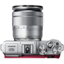 ベイヤーセンサー採用のXマウント入門機「FUJIFILM X-A1」が国内発表