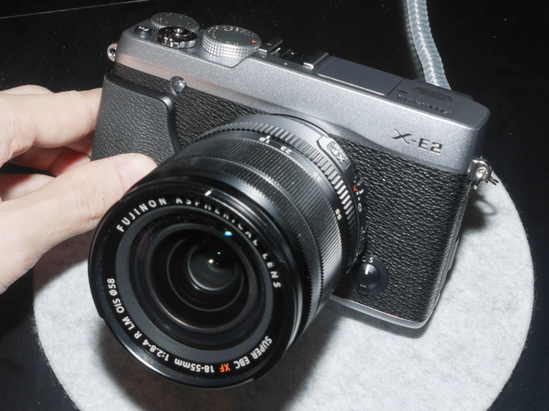 FUJIFILM X-E2（シルバー）