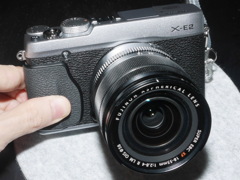 FUJIFILM X-E2（シルバー）