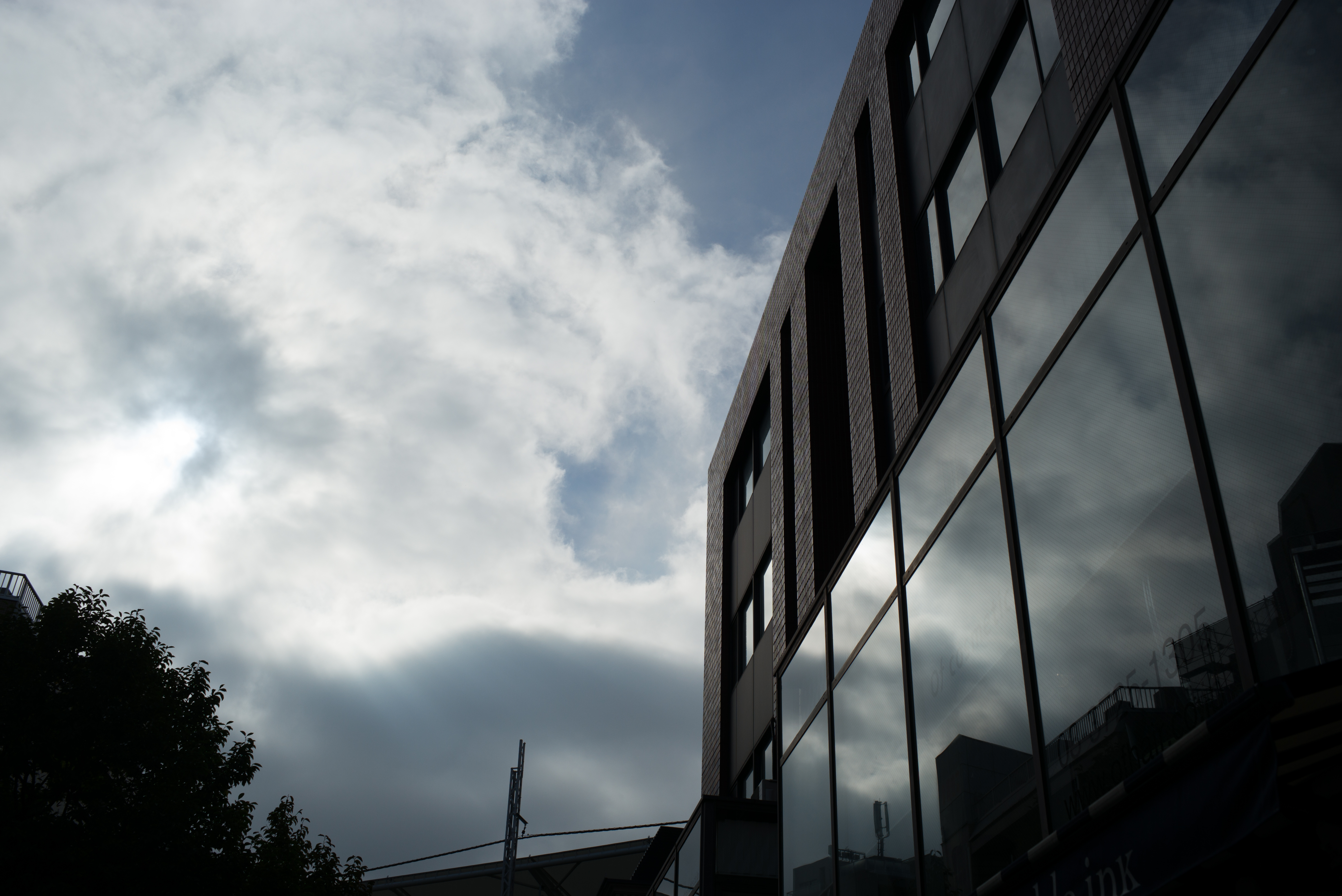 SUMMARIT-M f2.5/35mm / 1/2,000秒 / F8 / 0EV / ISO200 / 絞り優先AE / 35mm