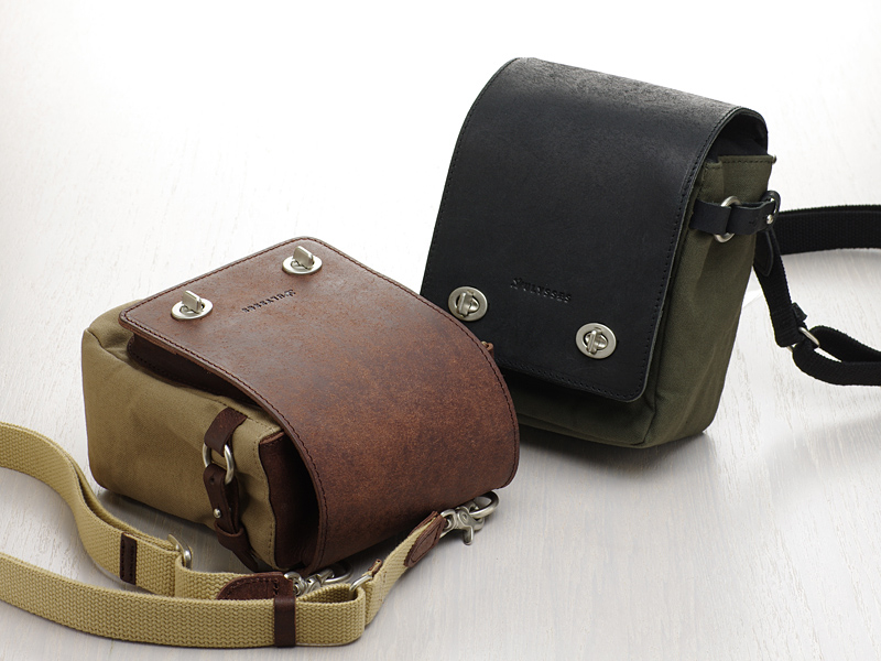 サファリブラウン（左）とオリーブドラブ（右）