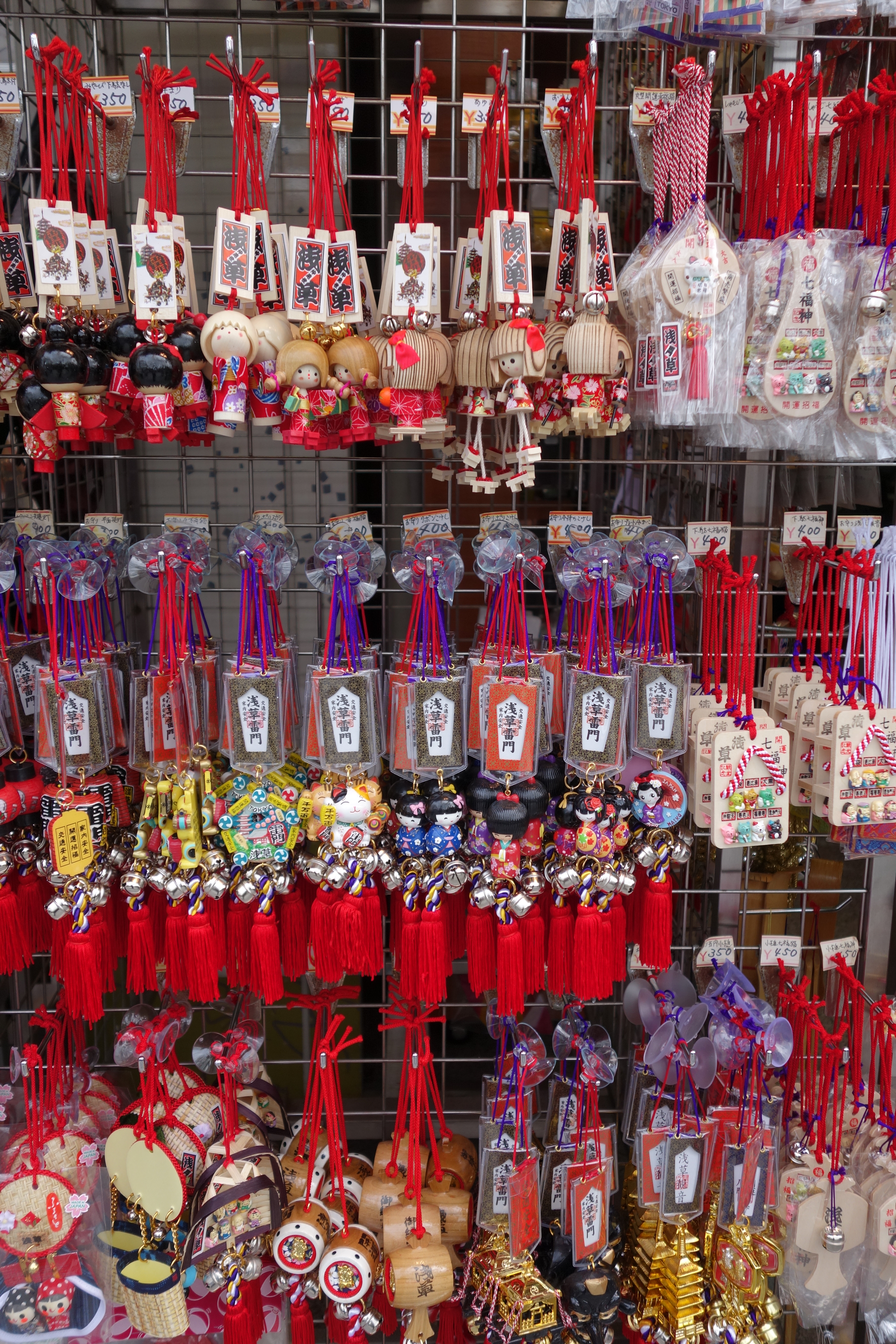 DSC-QX100 / 3,648×5,472 / ISO160 / F2.8 / 1/400秒 / 11.8mm（32mm相当）