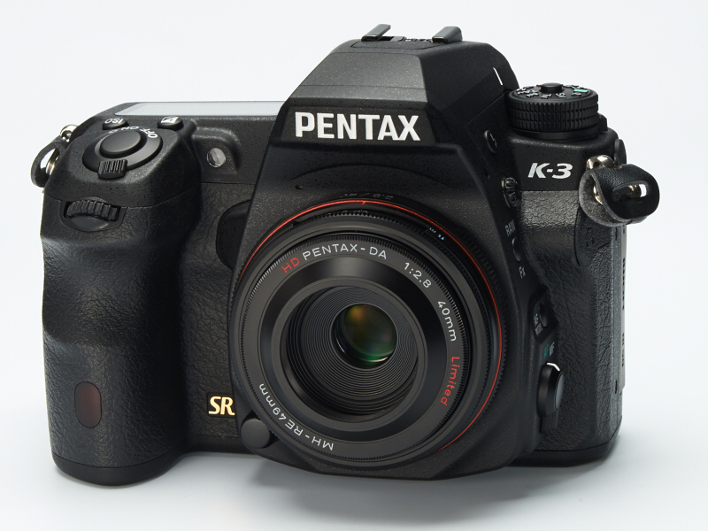 HD DA 40mm F2.8 Limitedを装着したPENTAX K-3。