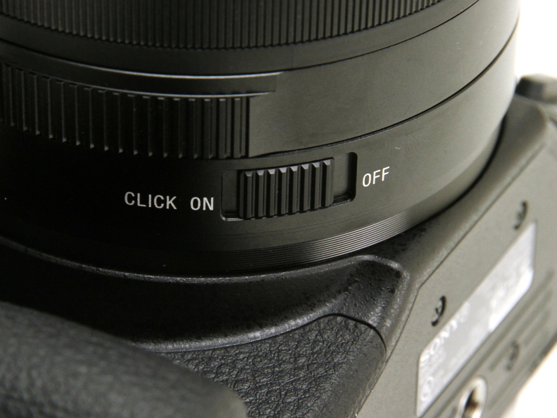 絞りリングのクリックはオン/オフ可能