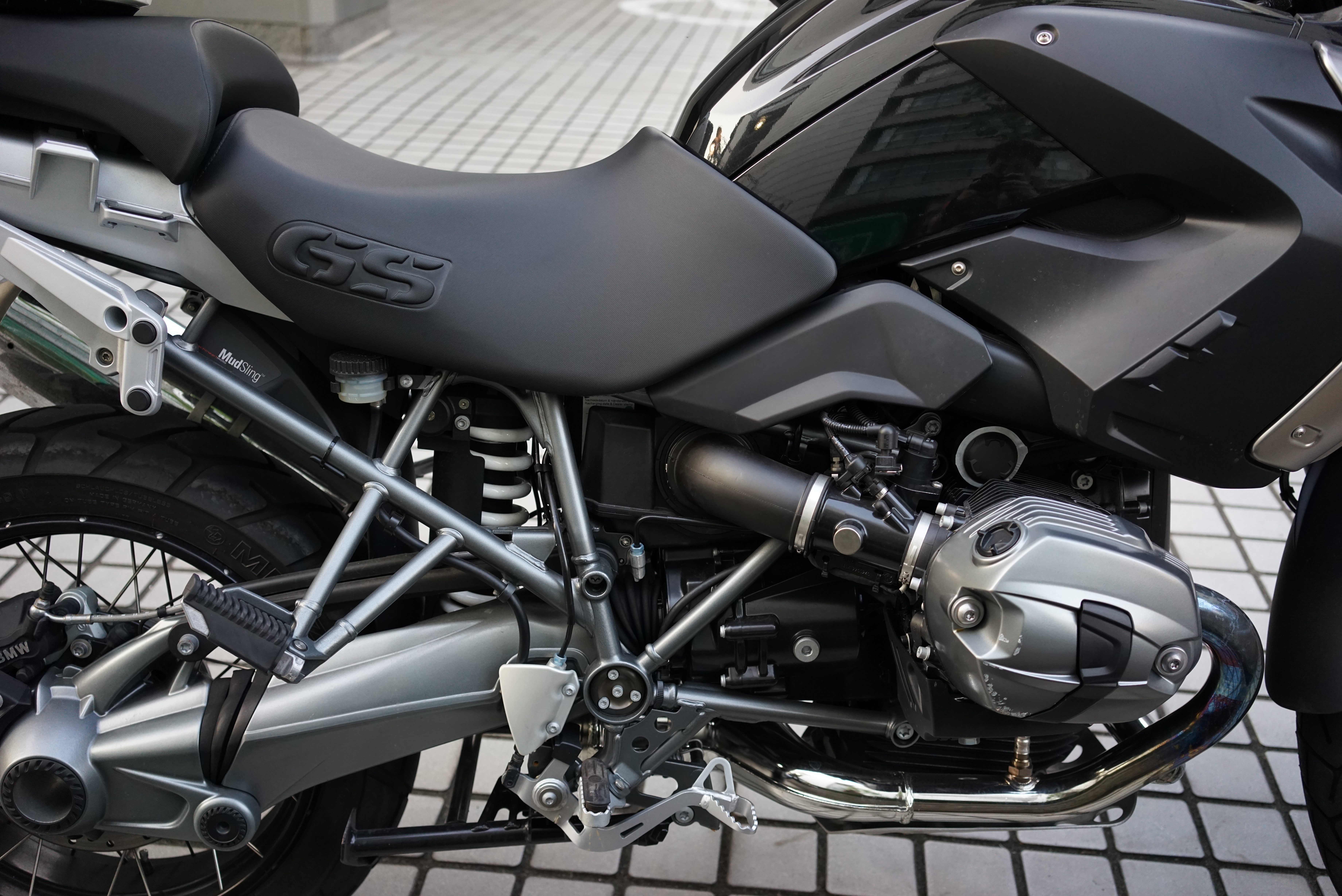 α7R / Sonnar T* FE 35mm F2.8 ZA / 7,360×4,912 / ISO1250 / F4 / 1/125秒 / 35mm