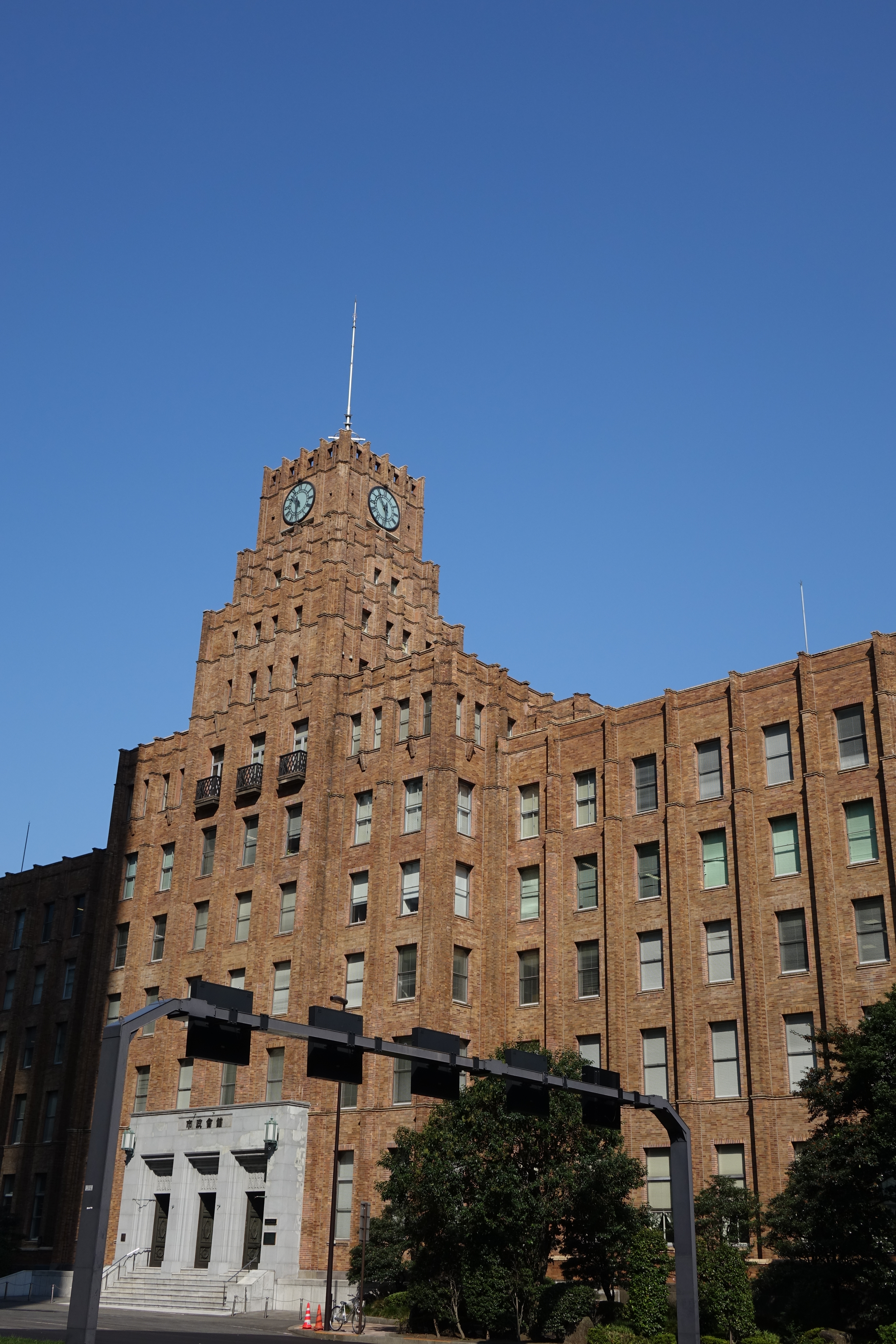 DSC-RX10 / 3,648×5,472 / ISO125 / F5.6 / 1/640秒 / 13.4mm（36mm相当）