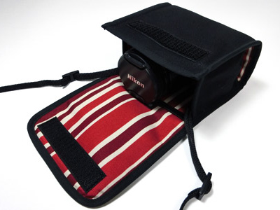 ブラック・ボルドーストライプ