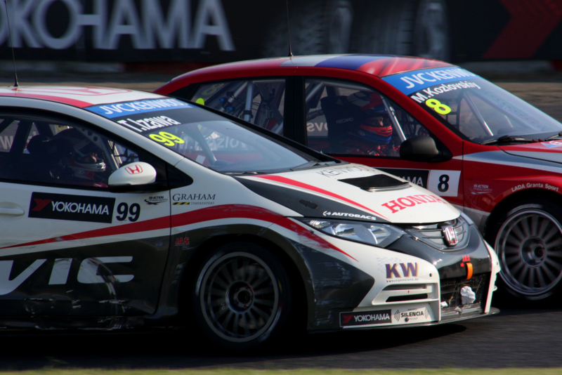 僕もこれくらいは撮れる! キヤノンEOS 40D / SP AF28-300mm F3.5-6.3 XR Di / 1/500秒 / F11 / ISO400